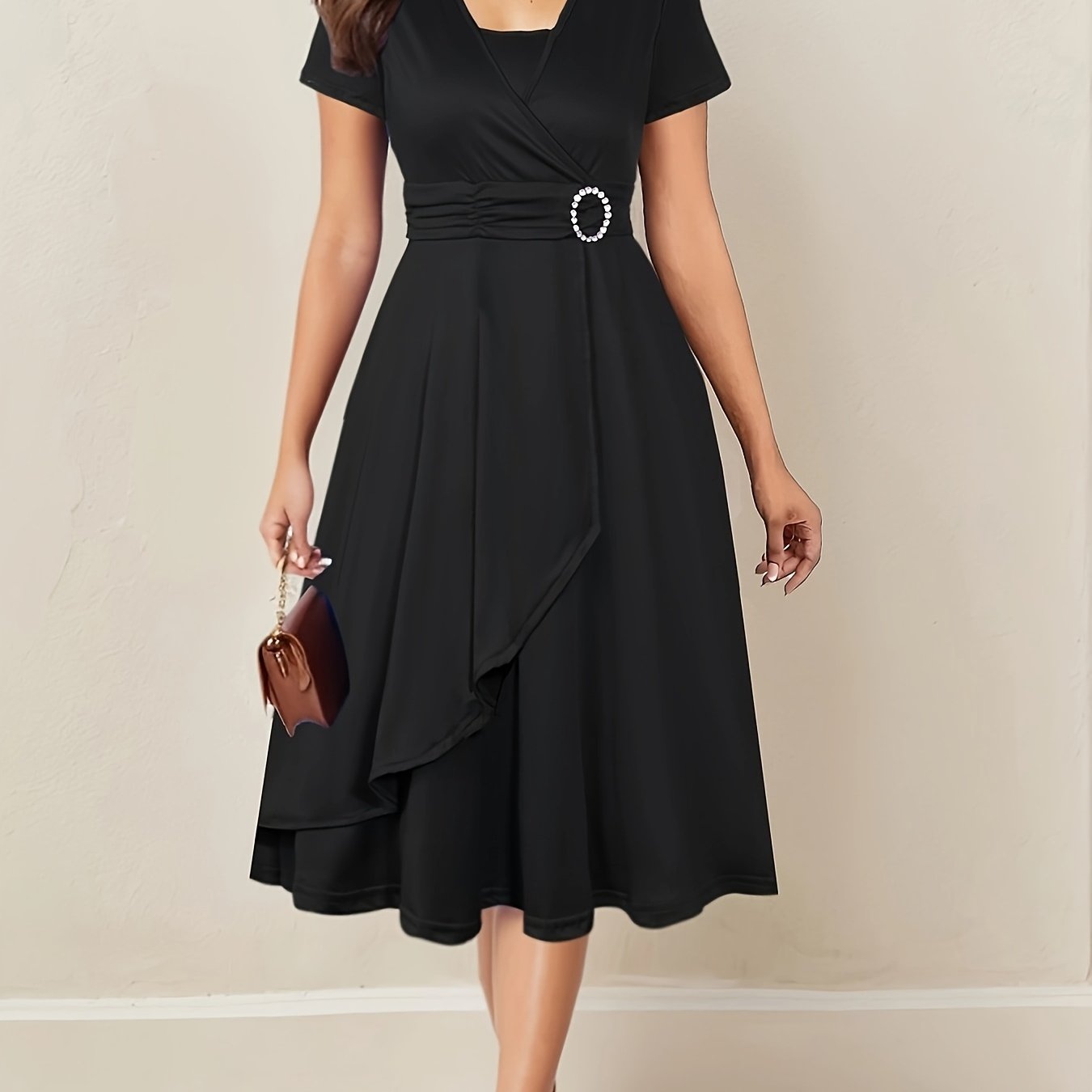 Elena | Vestido Midi Cruzado con Cinturón Elegante