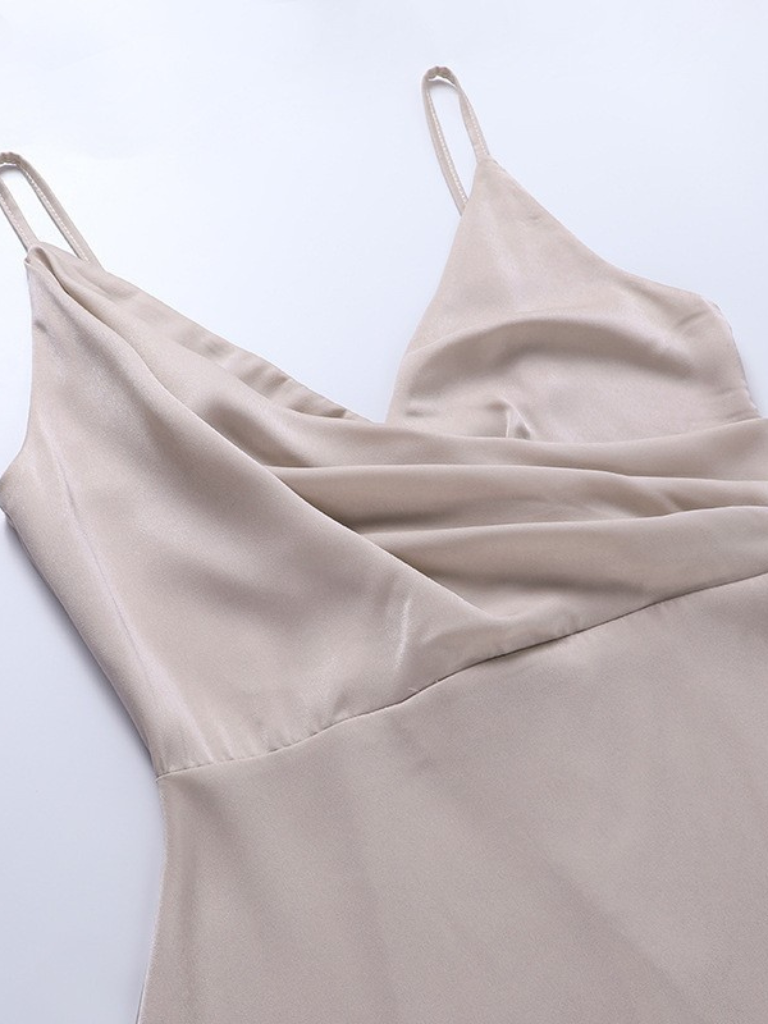 Aría | Vestido de Satén Elegante