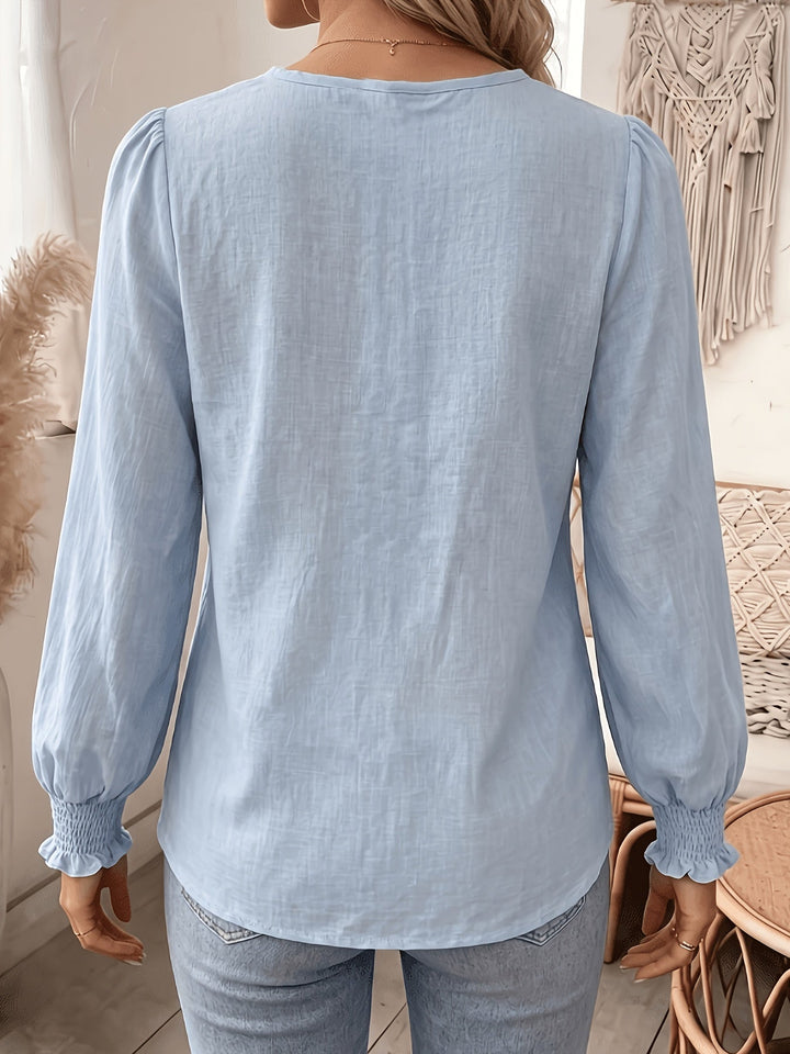 Antonieta | Blusa escote V con calado