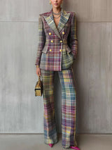 María Fernanda | Traje multicolor de tejido a cuadros