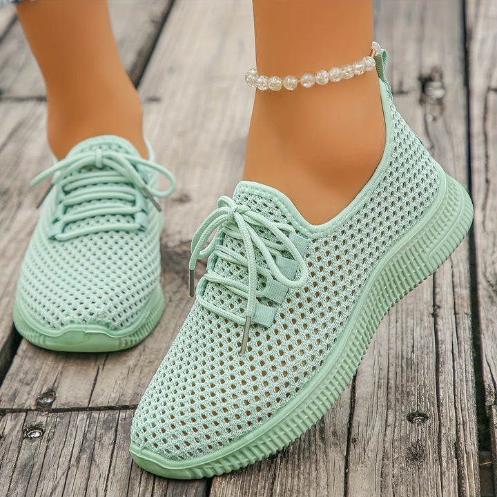 Yanella | Zapatillas caladas con cordones