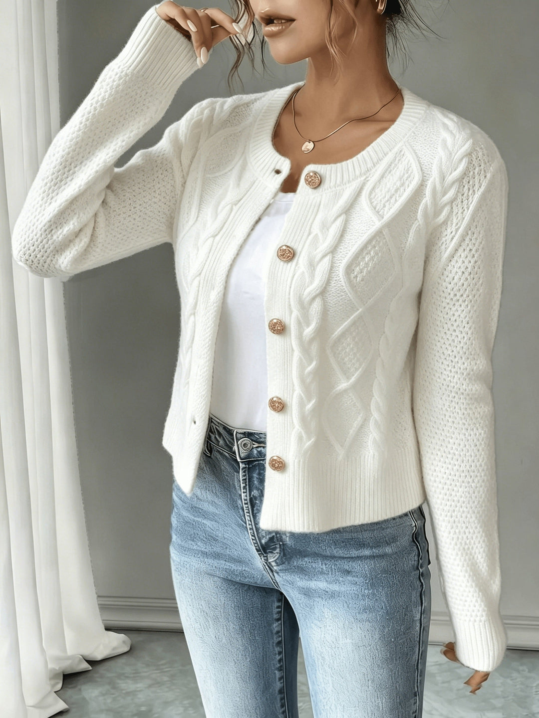Begoña | Cardigan de punto trenzado con botones