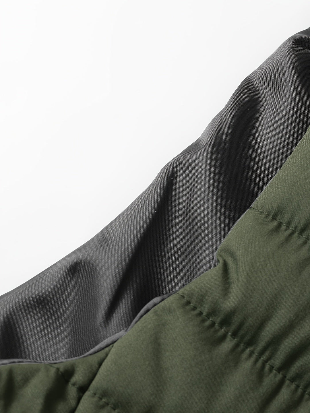 Saúl | Chaleco acolchado con cuello alto
