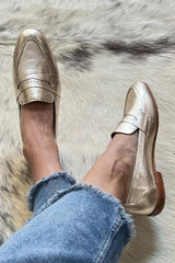 Valeska | Mocasín metálico