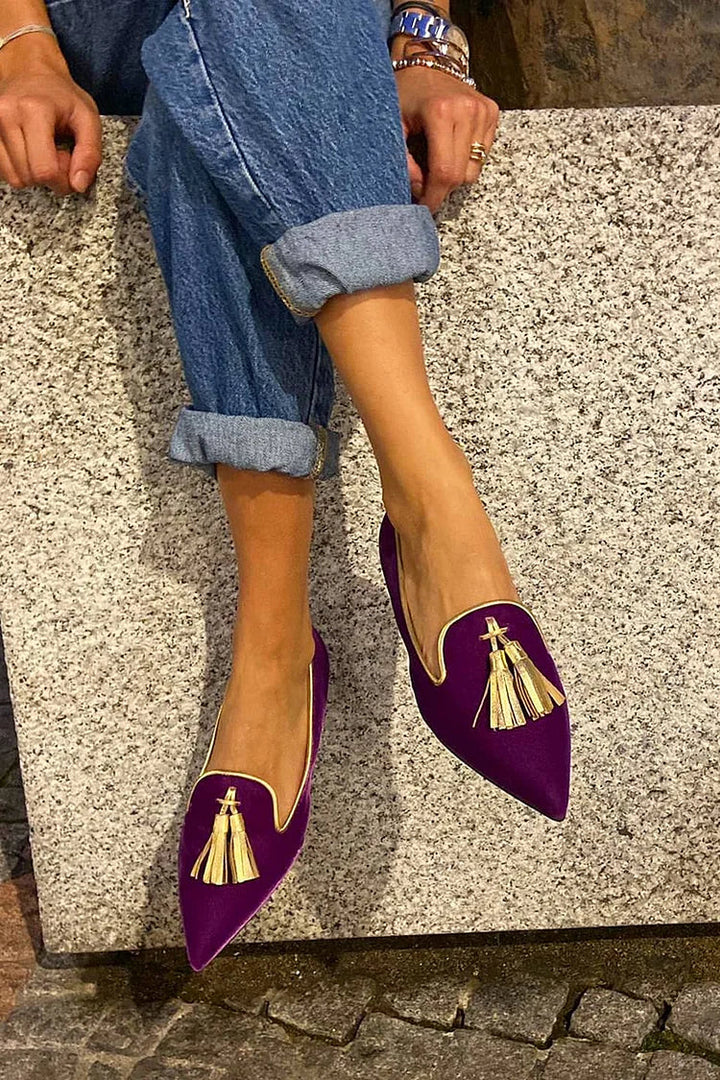 Carla | Mocasines en punta con borlas