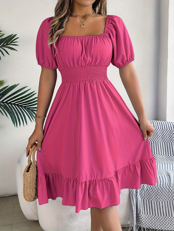 Petronila | Vestido a-line con escote cuadrado y ruedo con vuelo
