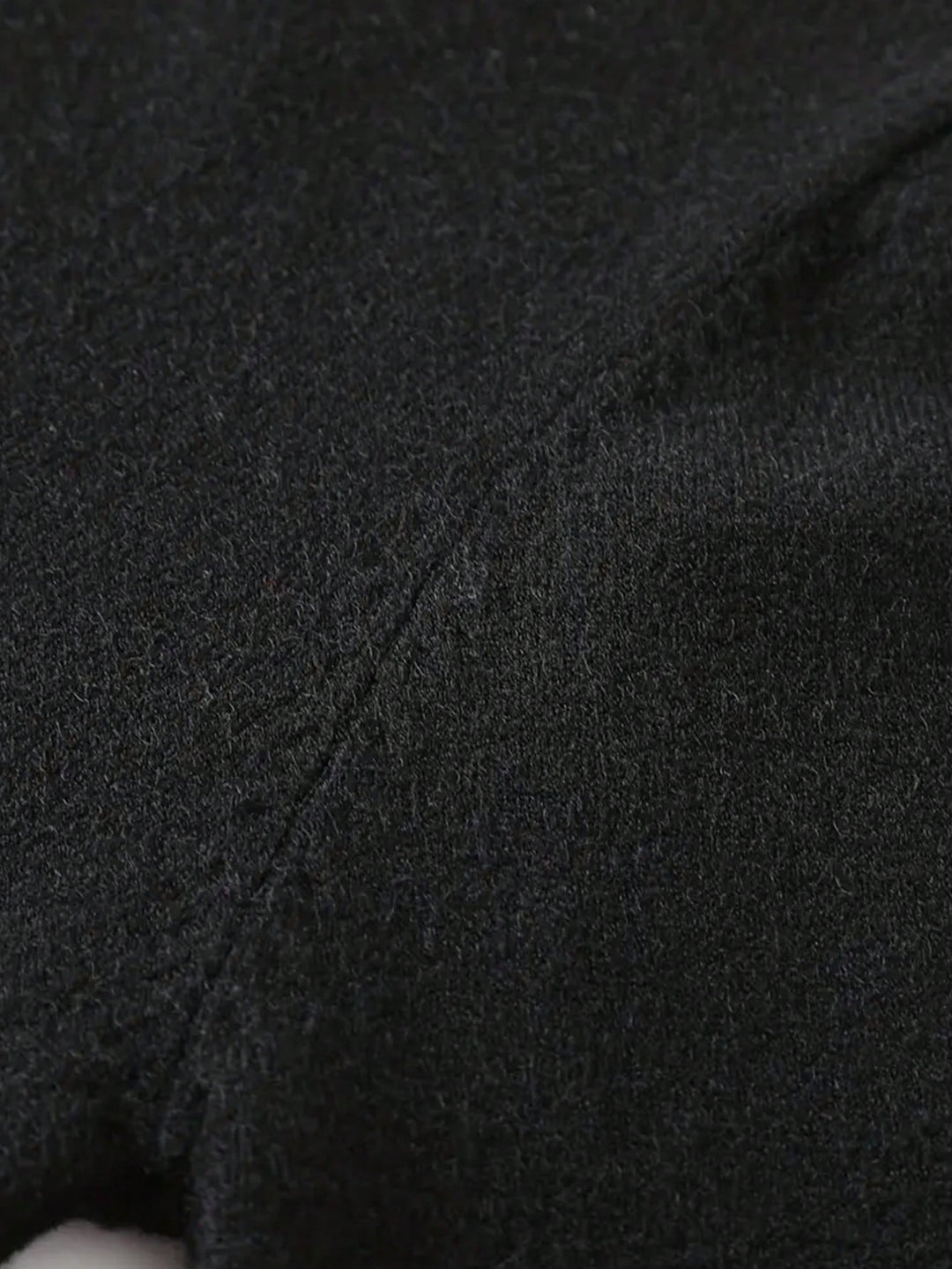 Romualdo | Sweater cuello alto entallado