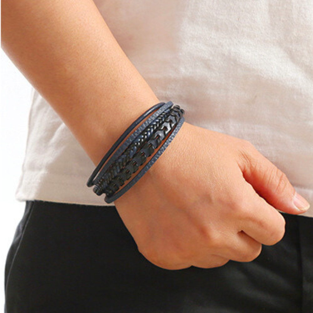 Carlos Eduardo | Pulsera trenzada multicapa para hombre