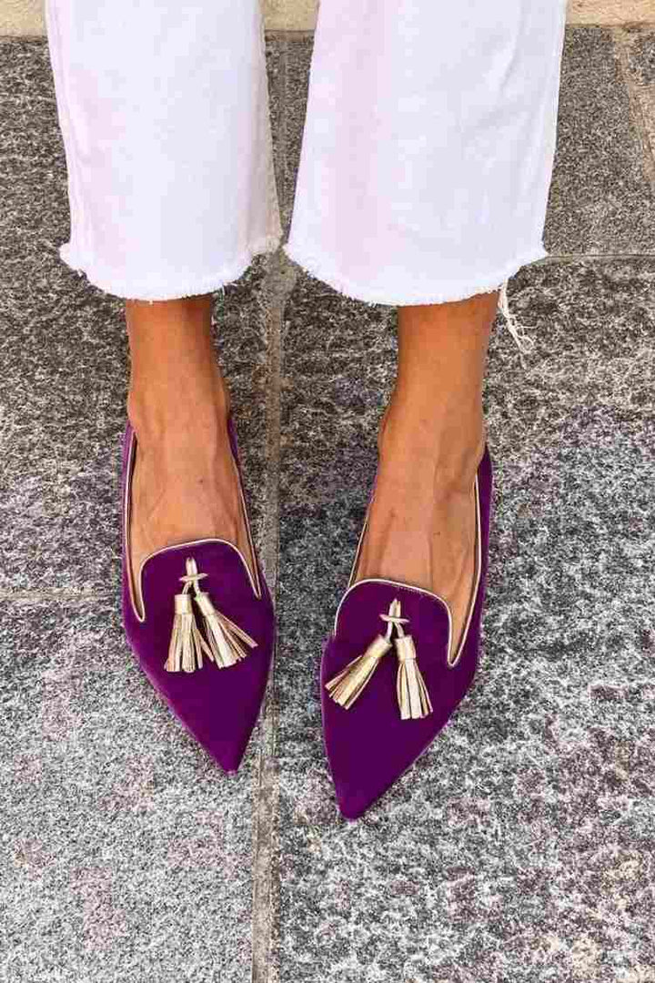 Carla | Mocasines en punta con borlas