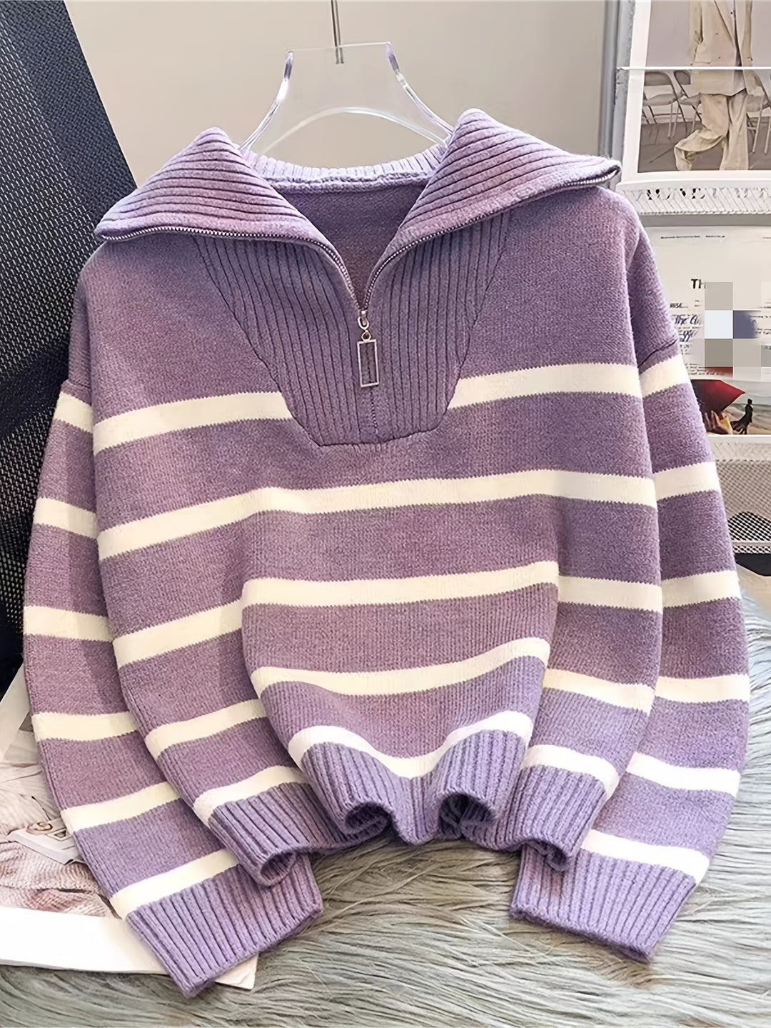 Josefa Ignacia | Sweater a rayas con cierre al cuello