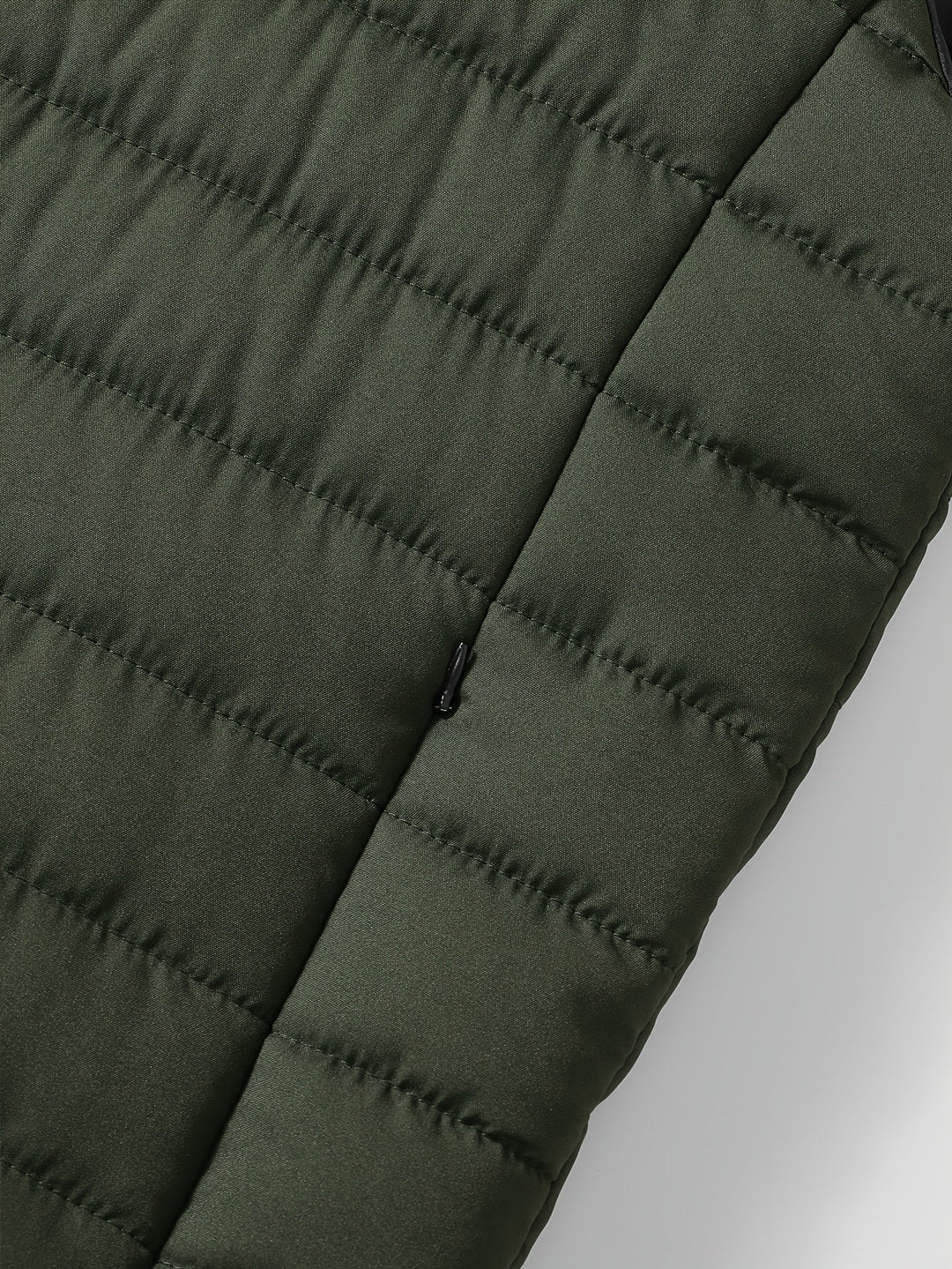 Saúl | Chaleco acolchado con cuello alto