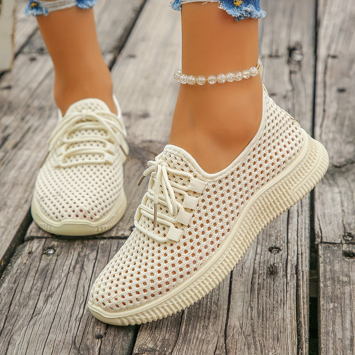 Yanella | Zapatillas caladas con cordones