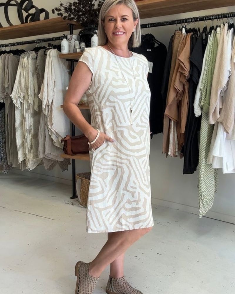 Teresa | Vestido con Cuello Redondo y Bonito Estampado