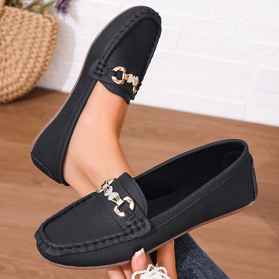 Enriqueta | Mocasines con hebilla dorada