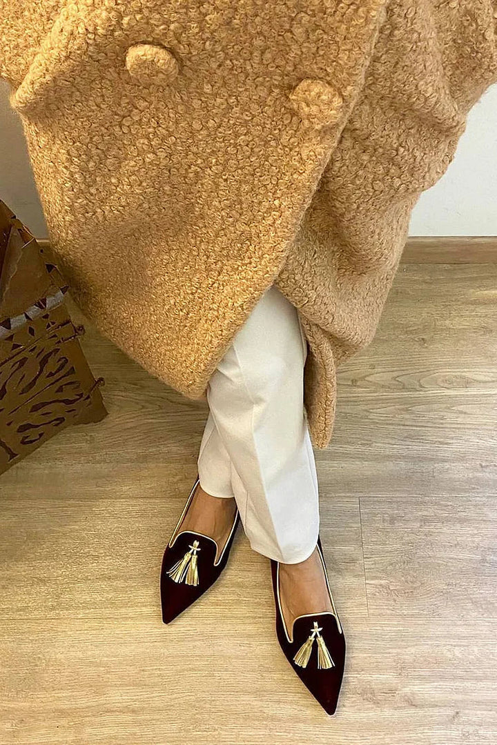 Carla | Mocasines en punta con borlas