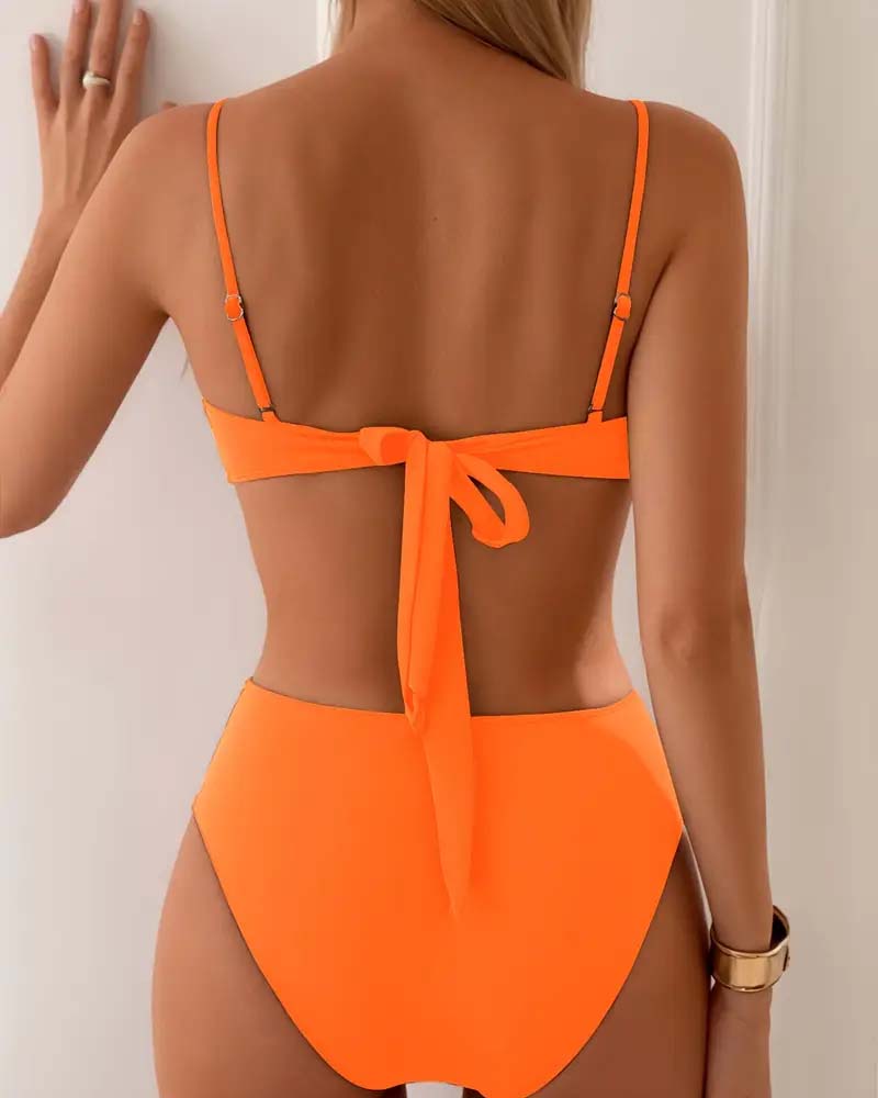 Eva | Bikini de dos piezas con detalles dorados