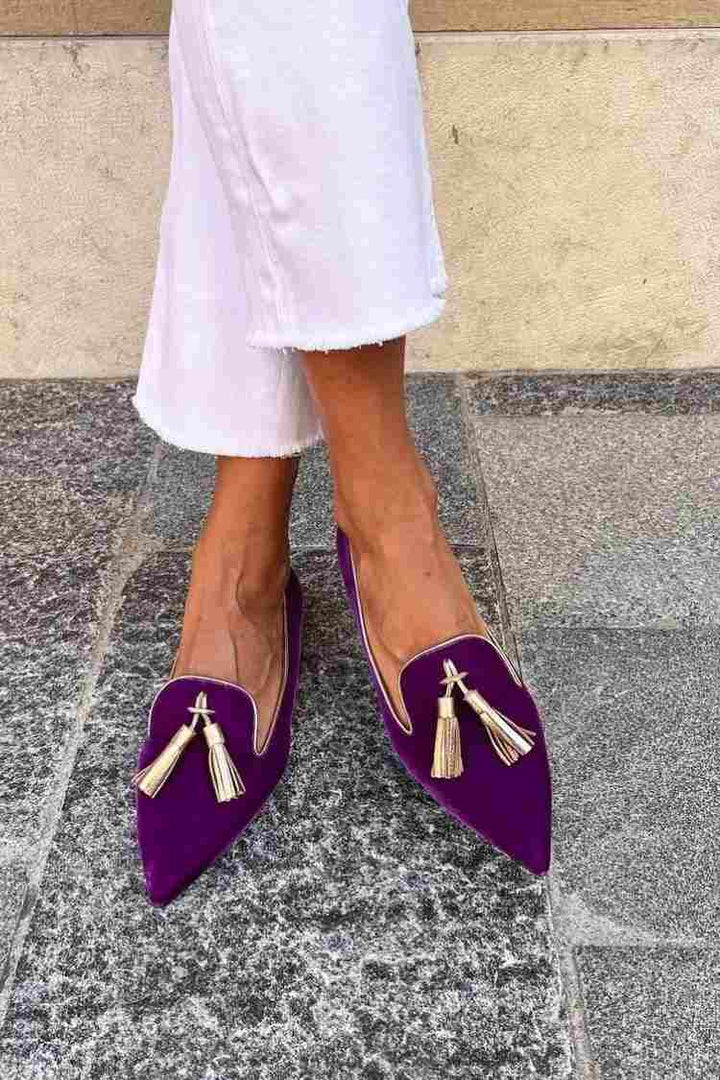 Carla | Mocasines en punta con borlas