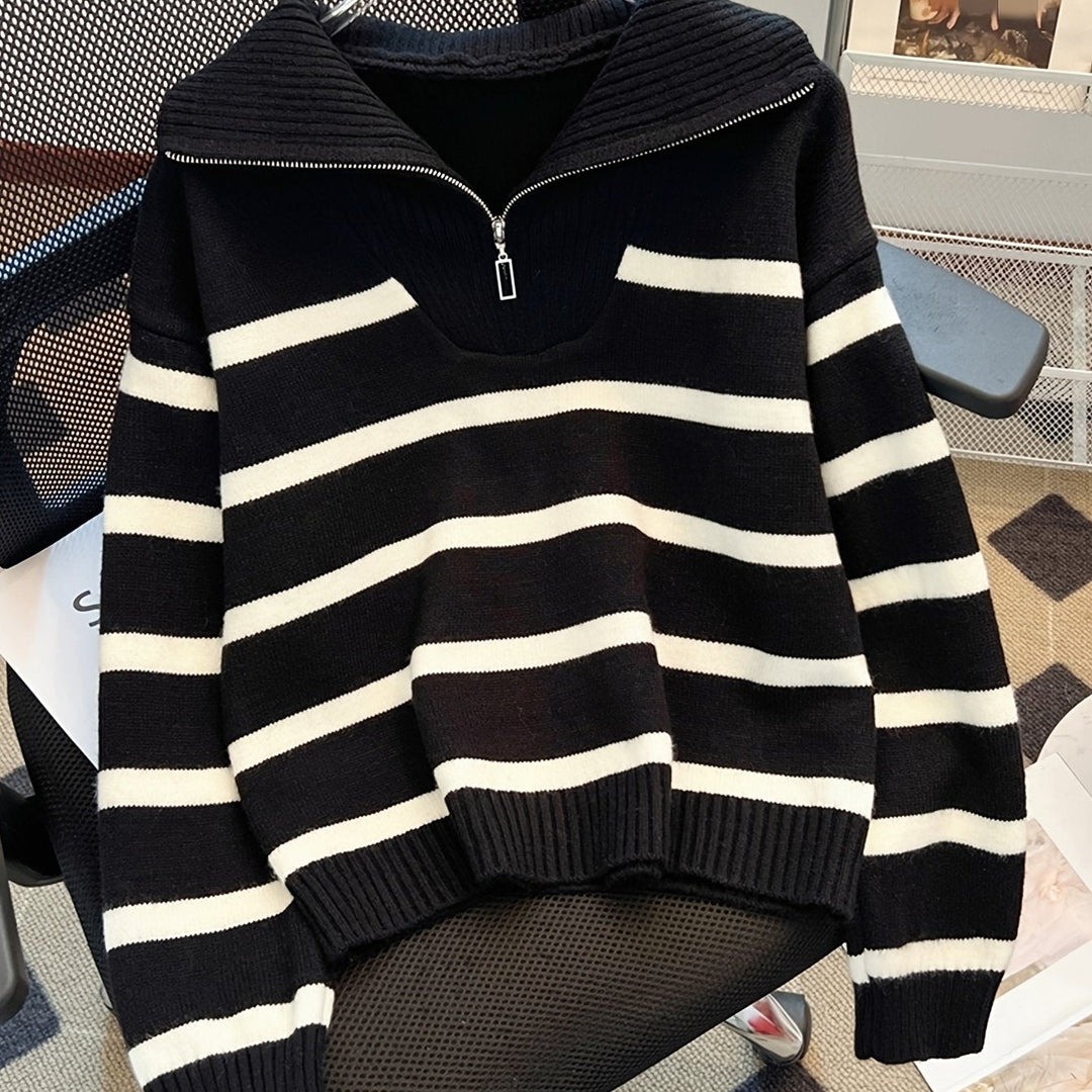 Josefa Ignacia | Sweater a rayas con cierre al cuello