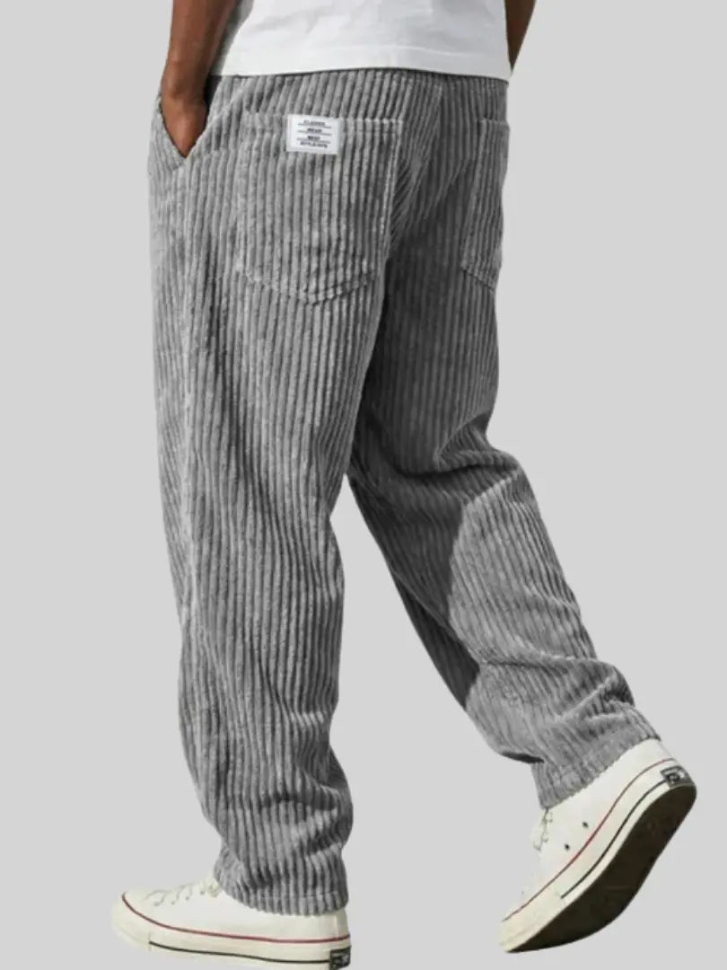 Mauricio | Pantalón de cotelé de corte relajado