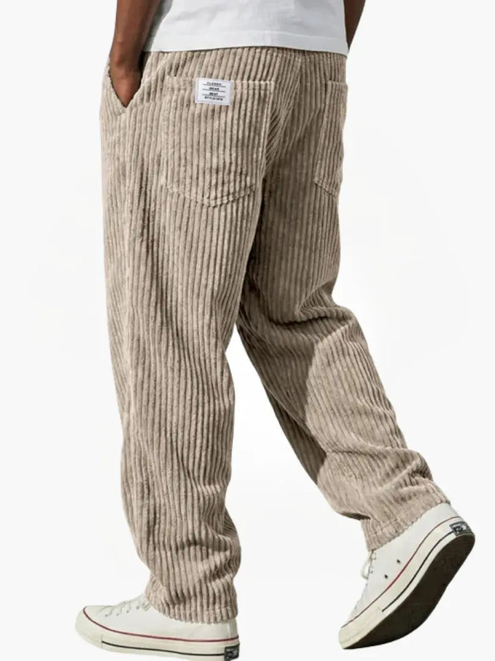 Mauricio | Pantalón de cotelé de corte relajado