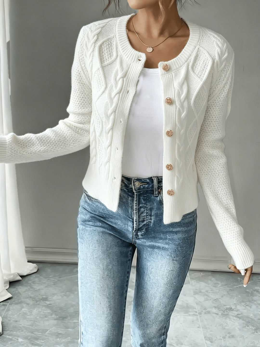 Begoña | Cardigan de punto trenzado con botones