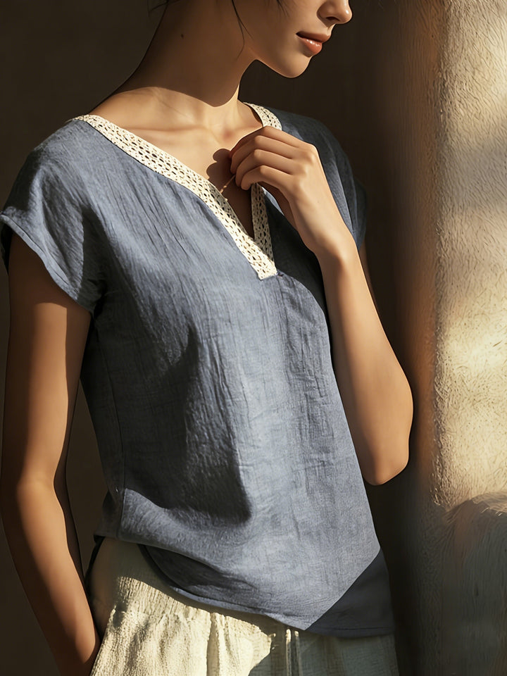 Maritza | Blusa escote en V con encaje