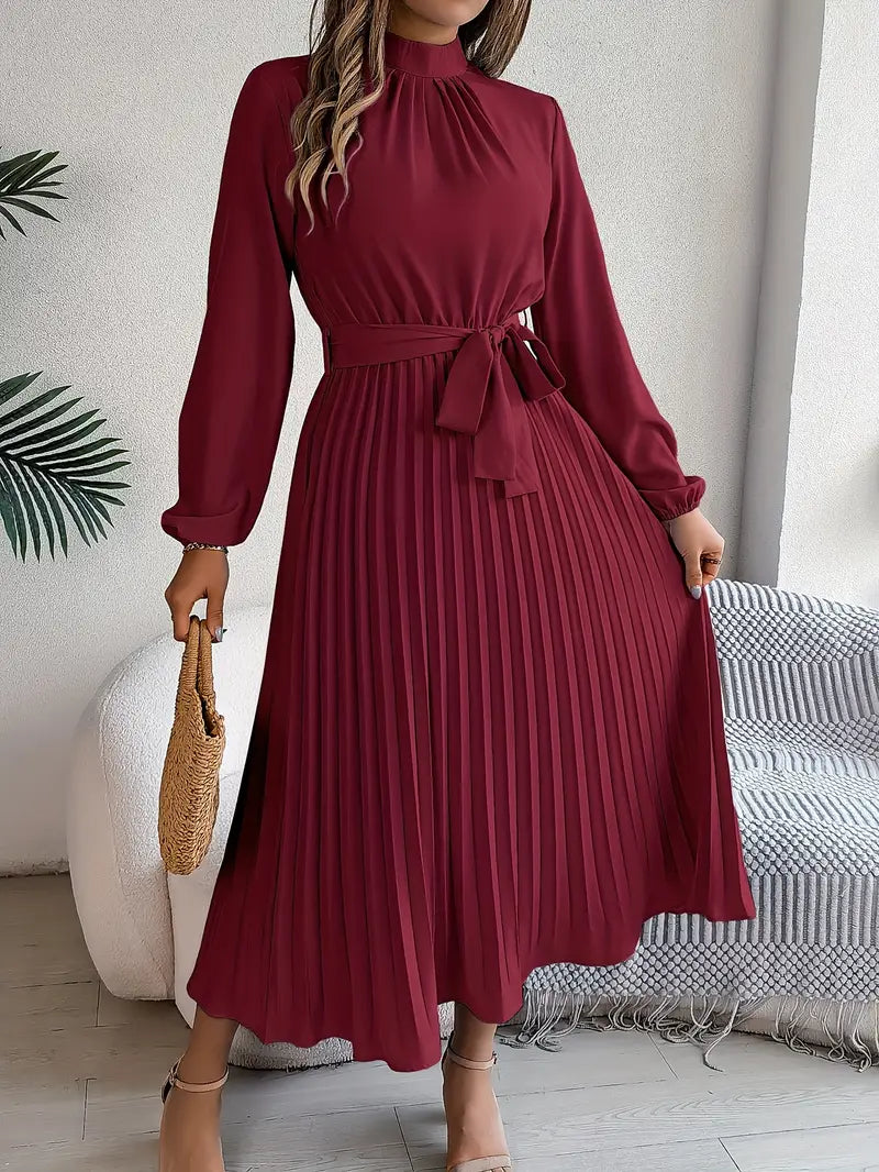 María Constanza | Vestido midi plisado con cinturón