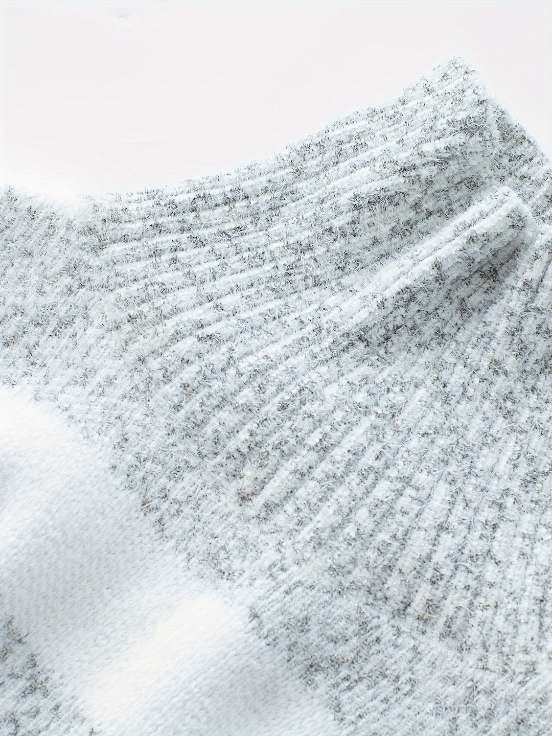 Maricel | Sweater cuello alto a rayas