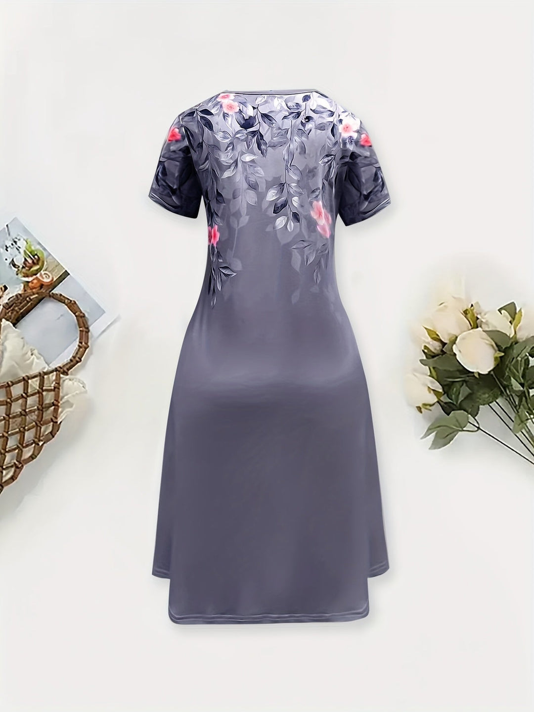 Alexia | Vestido línea A con estampado floral