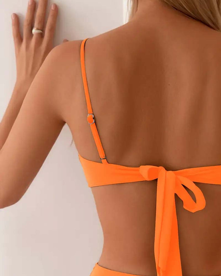 Eva | Bikini de dos piezas con detalles dorados