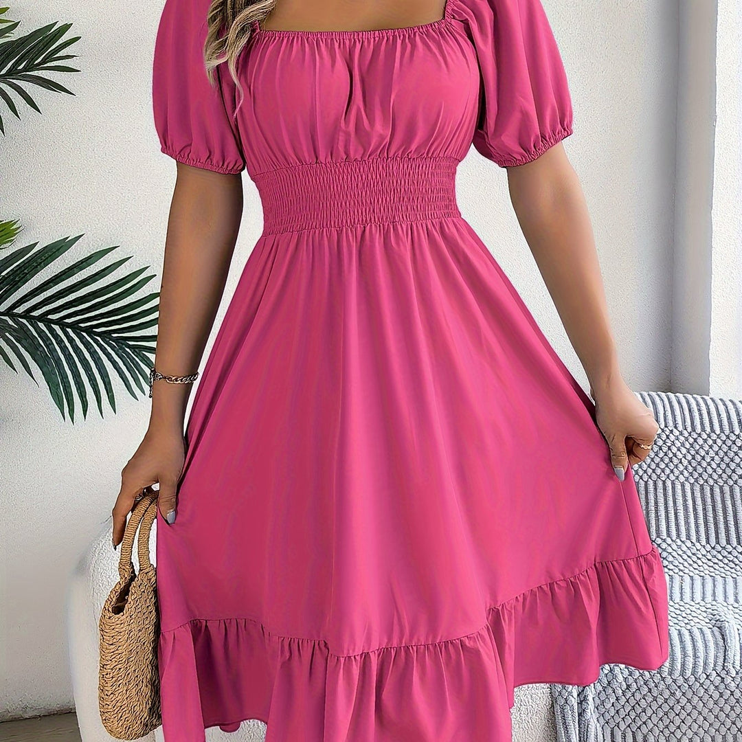 Petronila | Vestido a-line con escote cuadrado y ruedo con vuelo