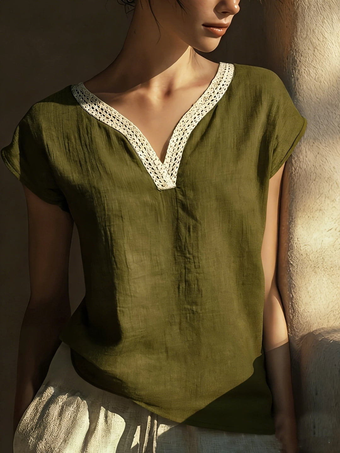Maritza | Blusa escote en V con encaje