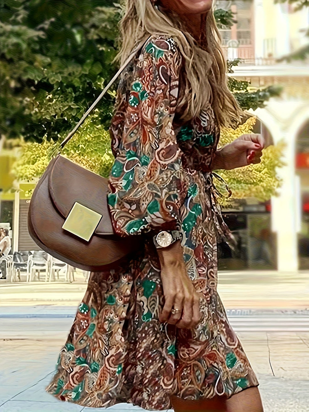 Emperatriz | Vestido con estampado bohemio y escote en V