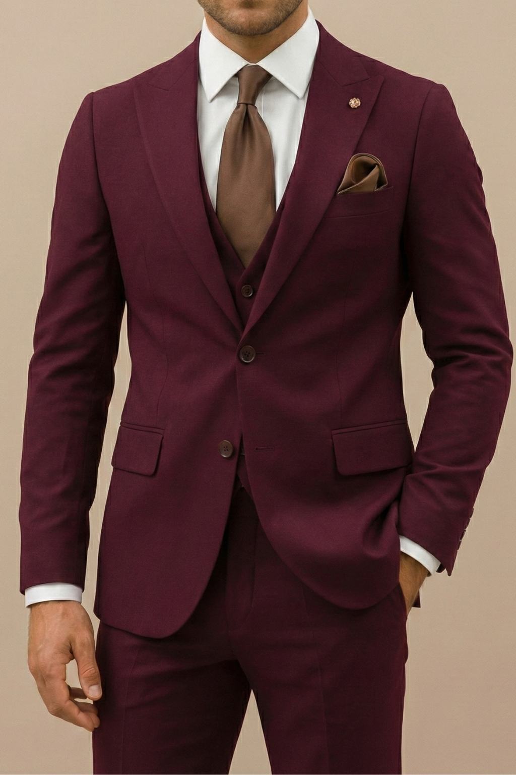 Maximiliano | Traje de tres piezas de corte moderno