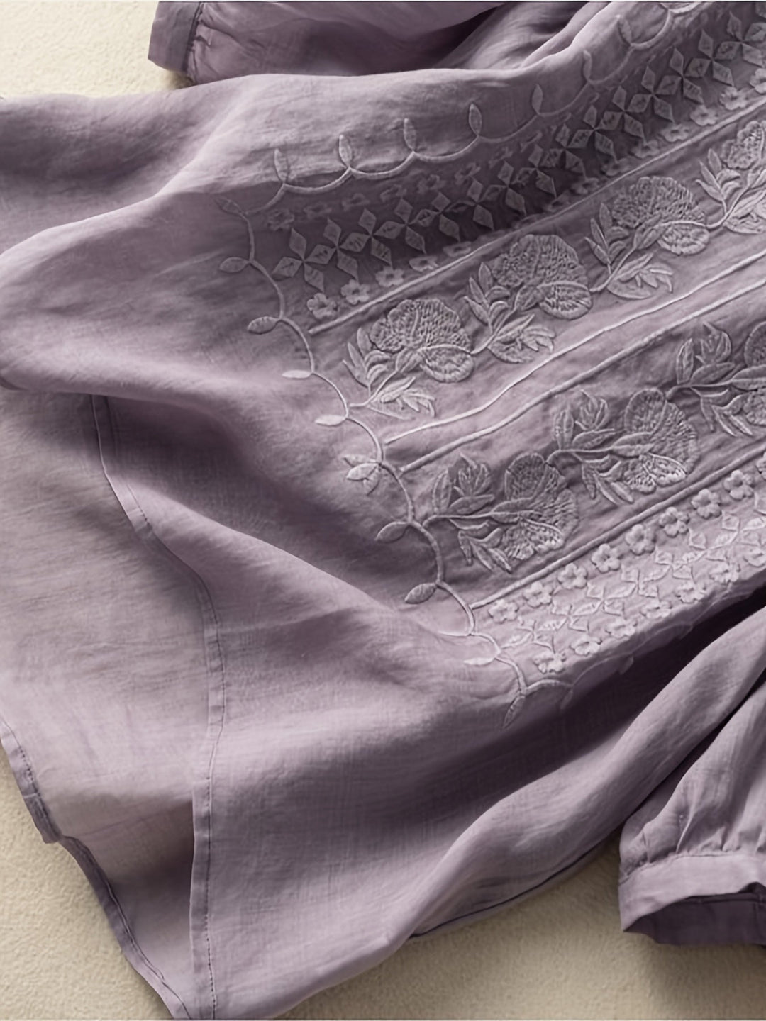 María Nieves | Blusa bordada cuello redondo