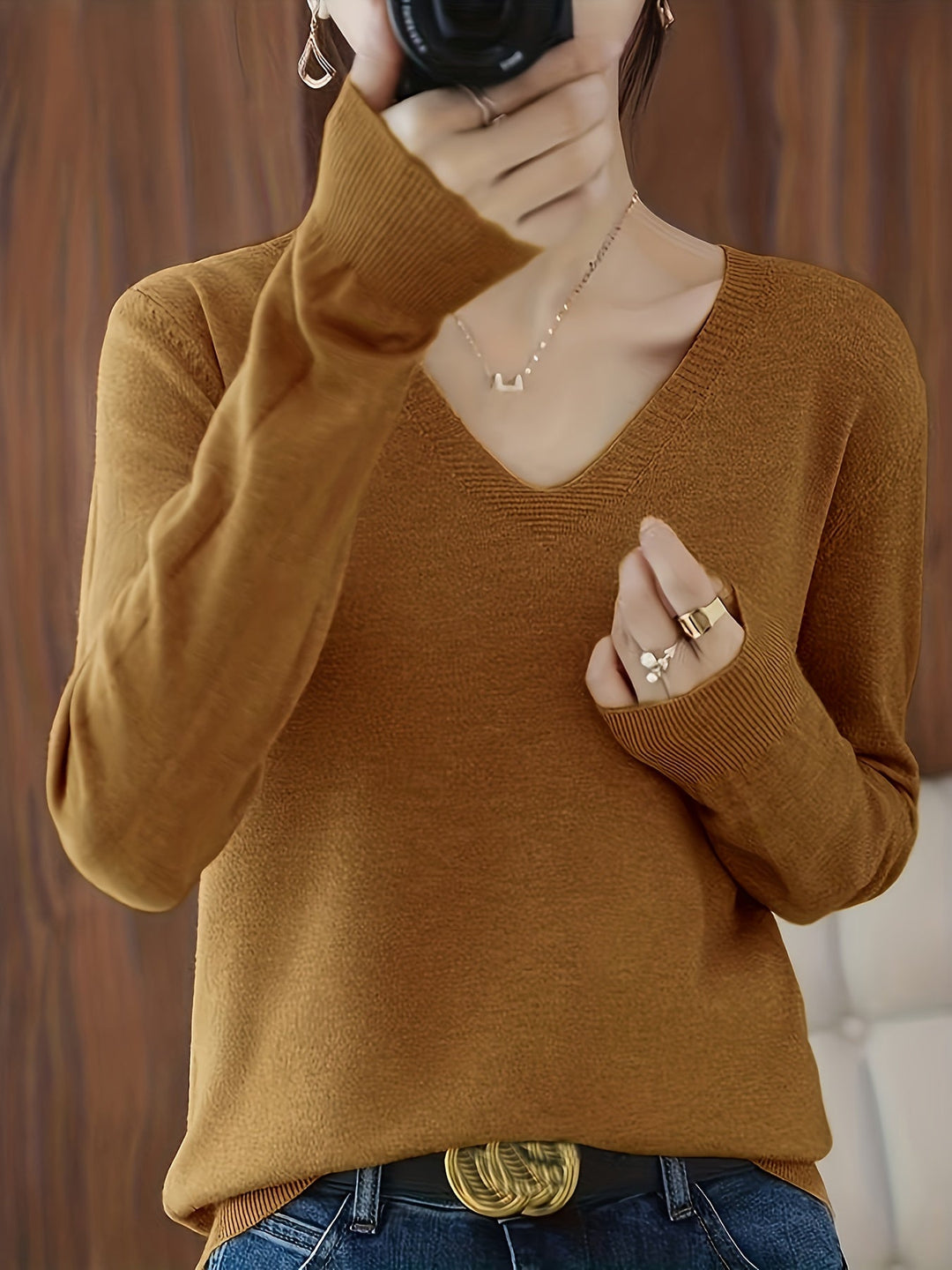 Lourdes | Sweater cuello V