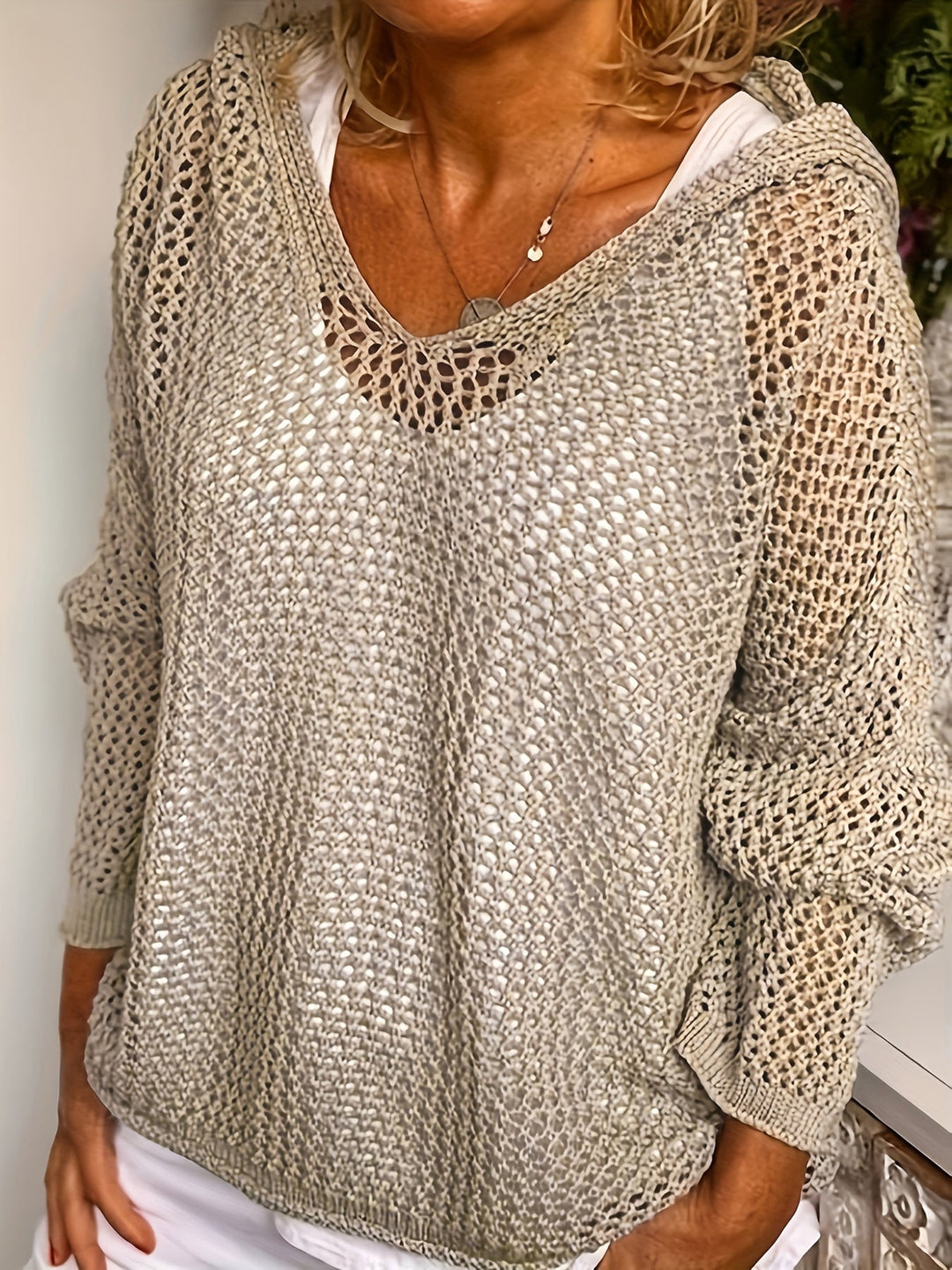 Zoila | Sweater tejido calado con capucha