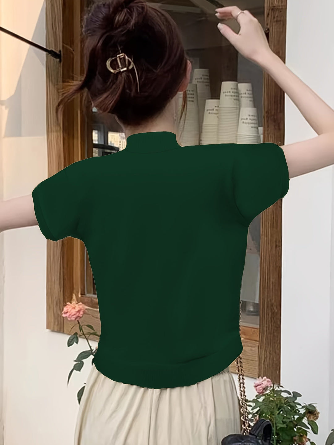 Dafne | Top cuello alto corto de manga corta