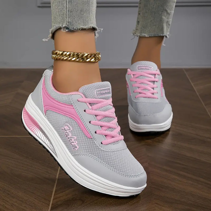 Eufemia | Zapatillas con plataforma acolchada