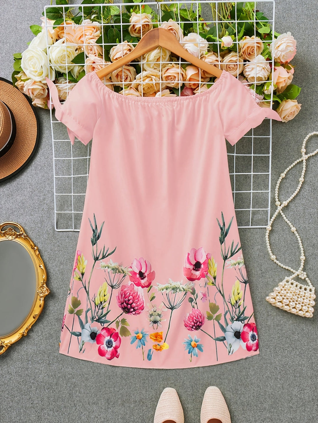 Iris | Vestido off shoulder con estampado floral