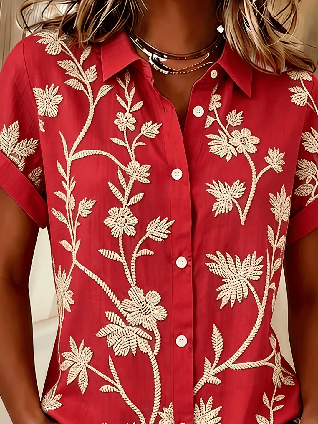 Lilian | Blusa camisera con estampado botánico