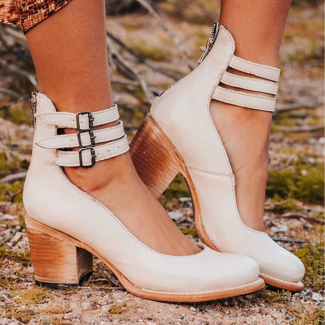 Yenifer | Zapatos de taco con correas
