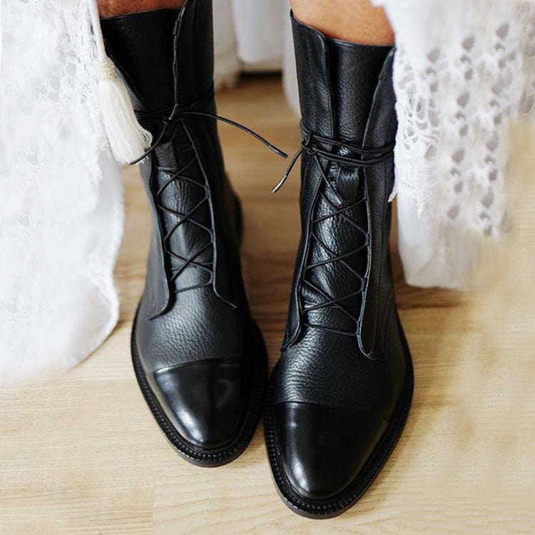 María Elisa | Botines elegantes con cordones