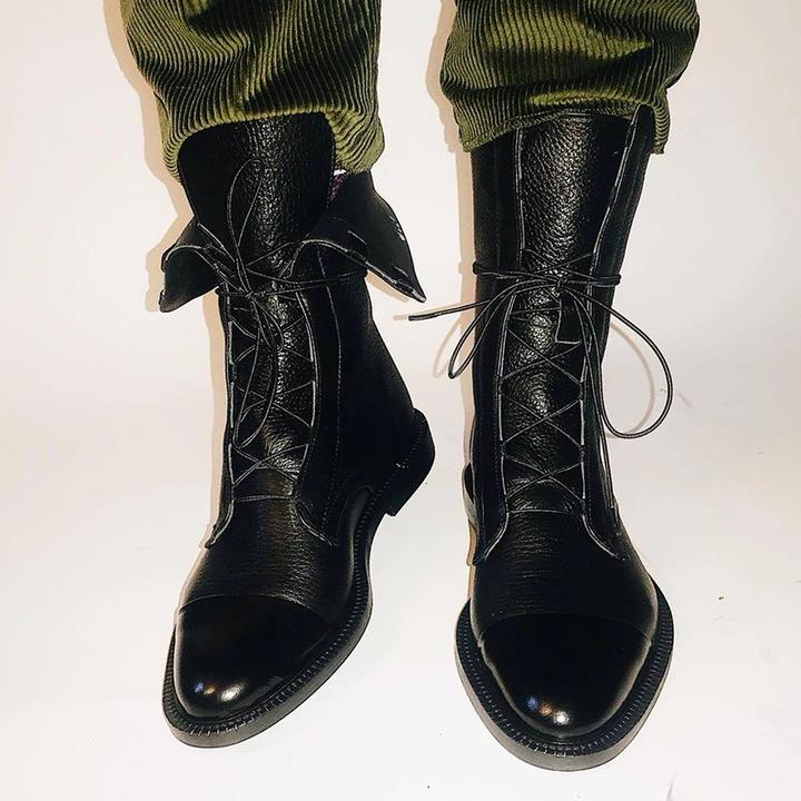 María Elisa | Botines elegantes con cordones