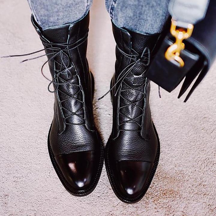 María Elisa | Botines elegantes con cordones