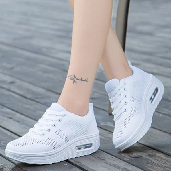 Sara | Zapatillas con cámara de aire ortopédicas