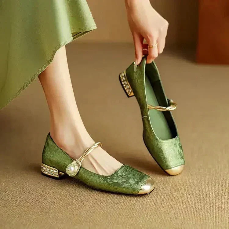 Berenice | Zapatos mary jane con tira trenzada y perla