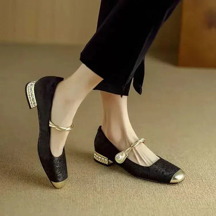 Berenice | Zapatos mary jane con tira trenzada y perla