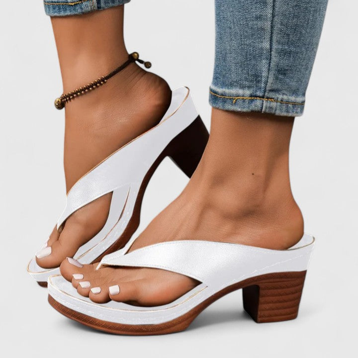 Consuelo | Sandalias de taco bajo grueso