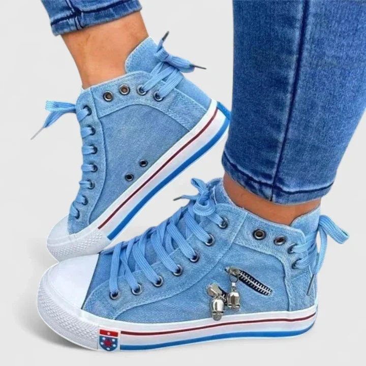 Mariela | Zapatillas urbanas con cierre lateral